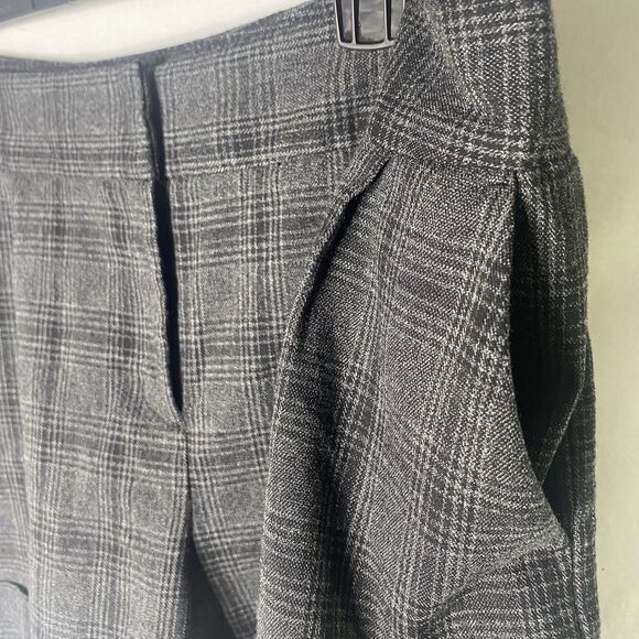 Apostrophe Shorts Plaid Tweed Cuffed Hem High Rise Womens Size 14 Black Gray - Picture 8 of 9